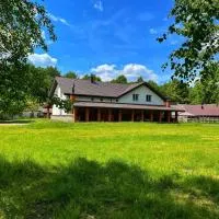Садиба Бабина Лоза: Lisove şehrinde bir otel
