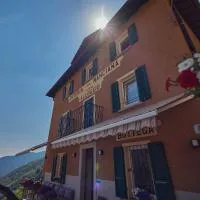 Osteria Manciana con Alloggio MONTE GENEROSO，Scudellate的飯店