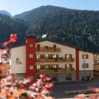 Hotel Cova, hotell i Pellizzano