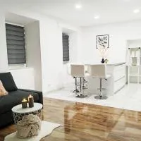 Stara Pošta Apartment 8, хотел в Гросупле