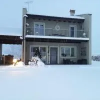 SANTINO'S HOUSE, hotelli kohteessa Peveragno