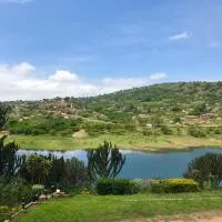 Ezweni Lodge, hotel u gradu Inanda