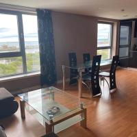Modern 2 bed apartment with stunning seaside view