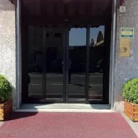 Vimodrone में, होटल Hotel Arcobaleno