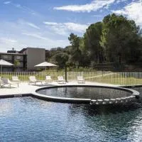 Residhotel Pont du Gard, hotel in Remoulins
