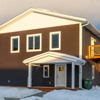 NN - The Bjorn A - Whistlebend 2-bed 2-bath, hotel in Whitehorse