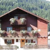 Arlberghaus Rocks โรงแรมในเฟลียร์ช