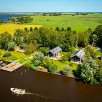 Pean-buiten Waterlodges, hotel i Nes