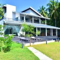 MARGOSA MOUNTAIN VILLA، فندق في Galewela