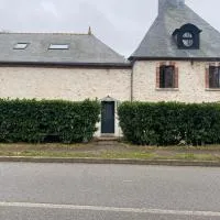 2 pièces les écuries du château, hotel em Bonnelles