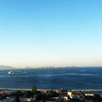 Superbe terrasse avec vue panoramique sur la mer, hôtel à Marseille (L'Estaque)