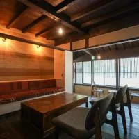 赭Soho Yunotsu Old Village Inn & Bar, hotel v destinácii Ōda