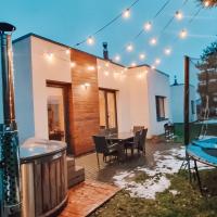 Holiday House Palanga with Hot Tub, hotel near Palanga International Airport - PLQ, Palanga