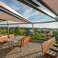 Hotel Zur Aussicht، فندق في هونشتاين