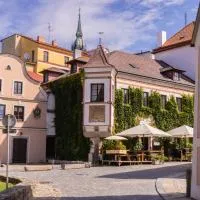 Hotel Bílá Paní, hotel din Jindřichŭv Hradec