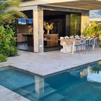 Luxe particuliere boutique villa met privé zwembad en tropische tuin, hotel in Willemstad