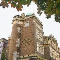 Stirling Highland Hotel- Part of the Cairn Collection, hotel em Stirling