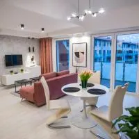 Nowoczesny apartament na Warmii i Mazurach z garażem, hotel di Biskupiec