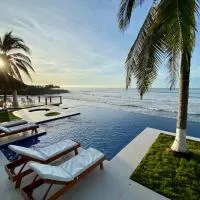 Vista Las Olas Resort โรงแรมในเอลกูโก