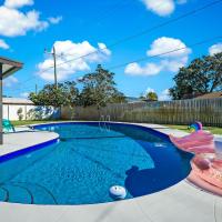 Ixora6 Heated pool mins to beach airport USSSA, hotel near Melbourne International Airport - MLB, Melbourne