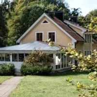 Stocklycke Vandrarhem, hotel u gradu Omberg