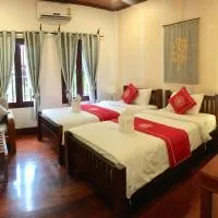 Luang Prabang Pangkham Lodge, отель в Луангпхабанге