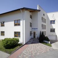 Hotel Vantis Riverside – hotel w dzielnicy Kipsala w Rydze