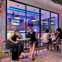 Wish Guesthouse, hotel a Huraa
