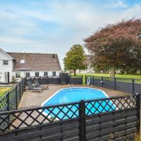 Beautiful home in Skrbk with 6 Bedrooms, Outdoor swimming pool and Heated swimming pool