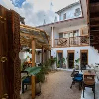 Sharazad Wonders Boutique, hotel sa Zanzibar City
