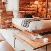 Wilder and Pine Riverside Cabins, hotell i Stevenson