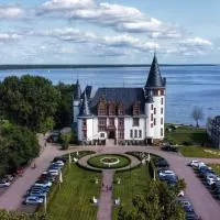 Seehotel Schloss Klink – hotel w mieście Klink