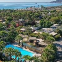 Bungalow la toison d or plage de Pampelonne Saint TROPEZ 4D05, hotel a Saint-Tropez