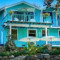 Rio Sierra Riverhouse: Three Rivers şehrinde bir otel