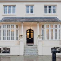 Beautiful 4 Bed House by Regents Park