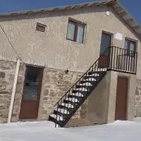 Agro House Mezge - აგროსახლი მეზგე, hotel i Bashkʼo