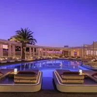 안드로니코스 호텔(Andronikos Hotel)