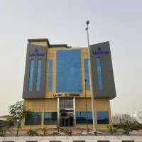 Lolia Hotel فندق لوليا الفندقية, מלון בRaʼs Tannūrah
