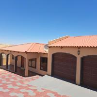 JJP SELF CATERING - Three bedroom house, hotel i nærheden af Luderitz Lufthavn - LUD, Lüderitz