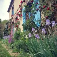 Viesnīca La Ferme de Plénoise Chambre & Table d'hôtes pilsētā Fricambault
