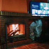 Casa Rural Agua de Azahar Chimenea – hotel w mieście Zahara de la Sierra