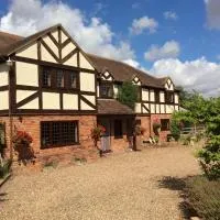 NIGHTINGALE B&B, hotel in Pershore
