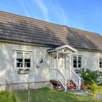 Awesome home in Slvesborg with 3 Bedrooms and WiFi