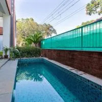 3BHK Villa with Private Pool near Anjuna, hotel v destinácii Old Goa