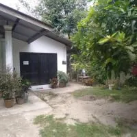 Layya Homestay, hotel di Pasir Mas
