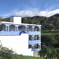Djabraba's Eco-Lodge, hotel di Vila Nova Sintra
