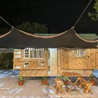Binoclutan Campsite, hotelli kohteessa Botolan
