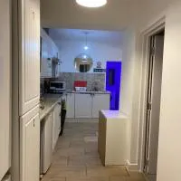 Calm residential house, готель у місті Wyken