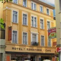 Hotel Café Konditorei Köppel, hotel di Bingen am Rhein