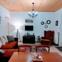 Cozy cottage for 4, hotel Lávdában